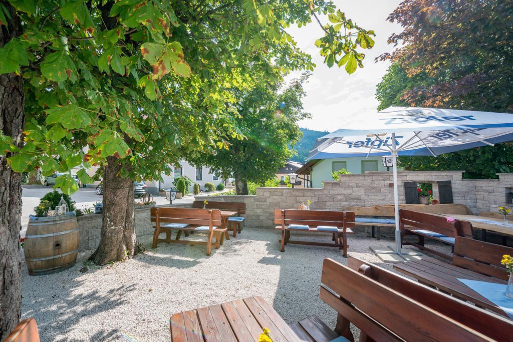 Hotel Kirchenwirt Irrsdorf Familie Schinwald Strasswalchen Exterior foto